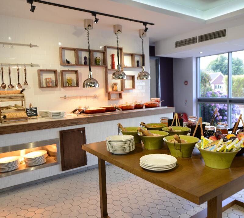 holiday inn greyhounds